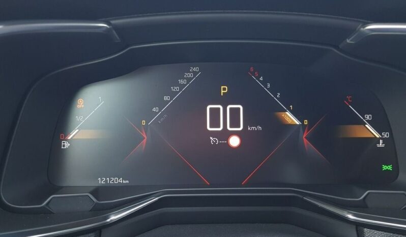 DS Automobiles DS 7 Crossback | FWD (przód) | Automatyczna | 177 KM | Szary full