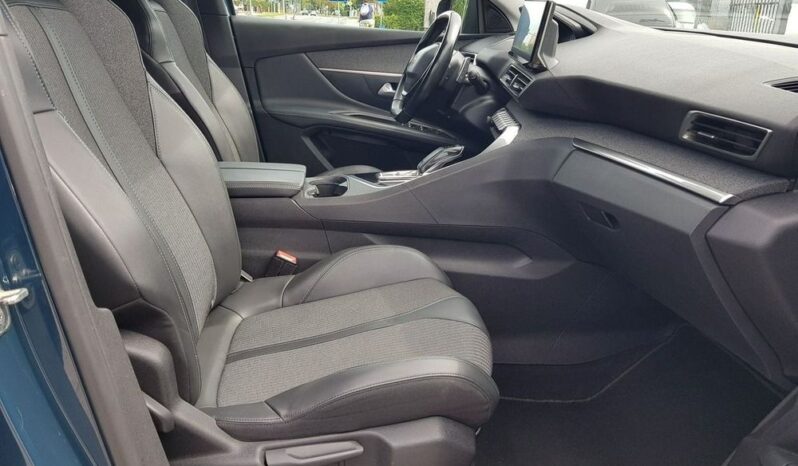 Peugeot 3008 | FWD (przód) | Automatyczna | 130 KM | Niebieski full