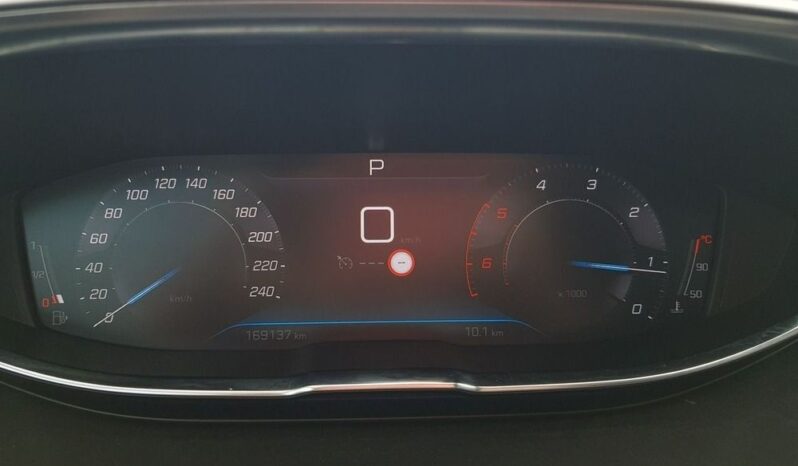 Peugeot 3008 | FWD (przód) | Automatyczna | 130 KM | Niebieski full