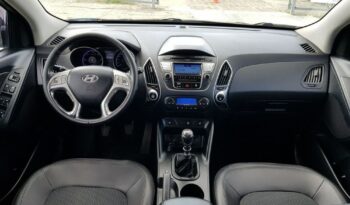 Hyundai ix35 | FWD (przód) | Manualna | 116 KM | Brązowy full