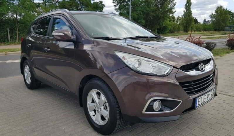 Hyundai ix35 | FWD (przód) | Manualna | 116 KM | Brązowy full