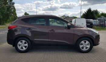 Hyundai ix35 | FWD (przód) | Manualna | 116 KM | Brązowy full