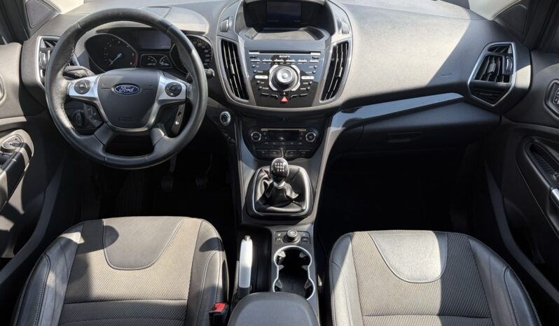 Ford Kuga | FWD (przód) | Manualna | 150 KM | full