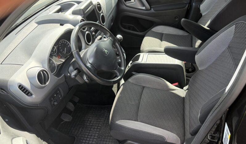 Peugeot Partner | FWD (przód) | Manualna | 120 KM | Czarny full