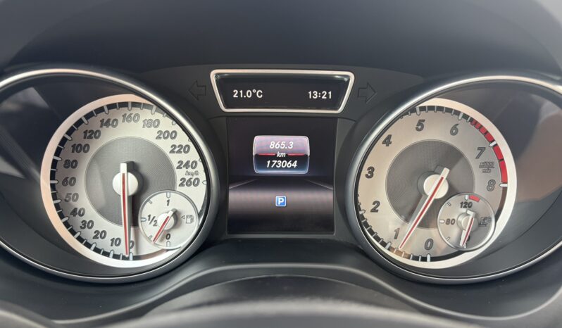 Mercedes-Benz  | FWD (przód) | Manualna | 156 KM | Biały full