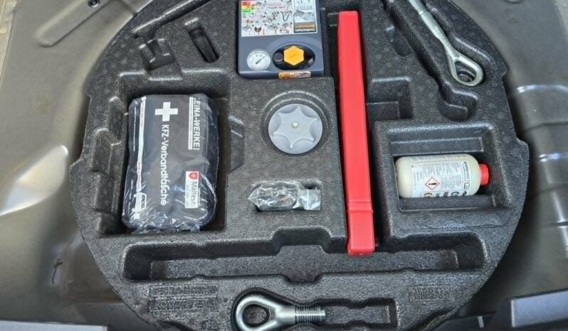 Nissan Qashqai | FWD (przód) | Manualna | 130 KM | Fioletowy full