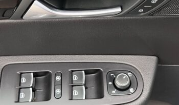 Seat   Alhambra    150 KM    Automatyczna    FWD (przód)    Czarny full