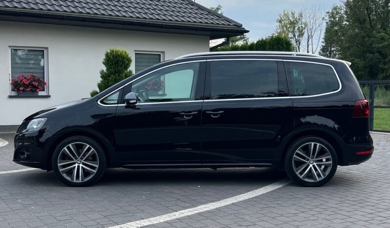 Seat   Alhambra    150 KM    Automatyczna    FWD (przód)    Czarny full