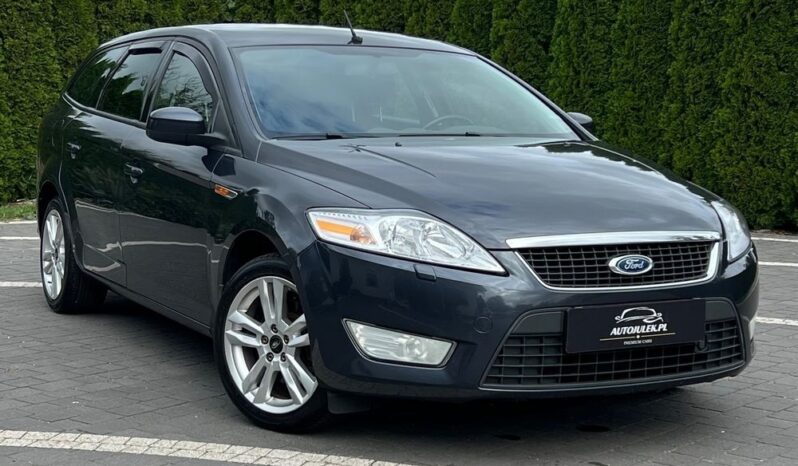 Ford   Mondeo    145 KM    Manualna    FWD (przód)    Szary full