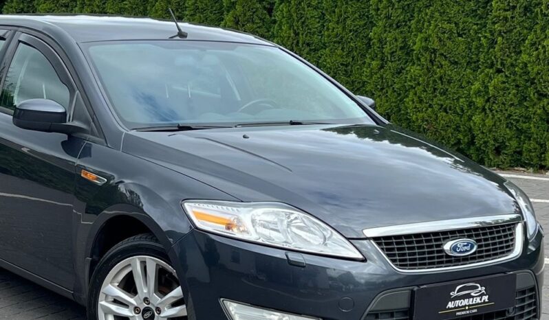 Ford   Mondeo    145 KM    Manualna    FWD (przód)    Szary full