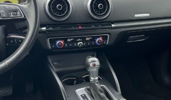 Audi   A3 Sportback    184 KM    Automatyczna    4×4 (stały)    Niebieski full