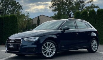 Audi   A3 Sportback    184 KM    Automatyczna    4×4 (stały)    Niebieski full