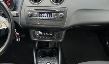 Seat   Ibiza    86 KM    Manualna    FWD (przód)    Niebieski full