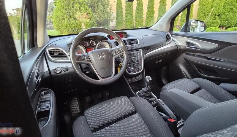 Opel   Mokka    140 KM    Manualna    FWD (przód)    Czarny full