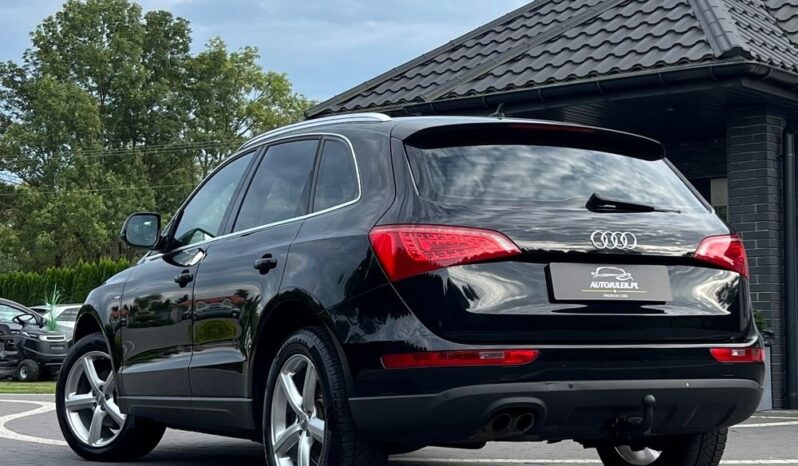 Audi   Q5    170 KM    Automatyczna    4×4 (stały)    Czarny full