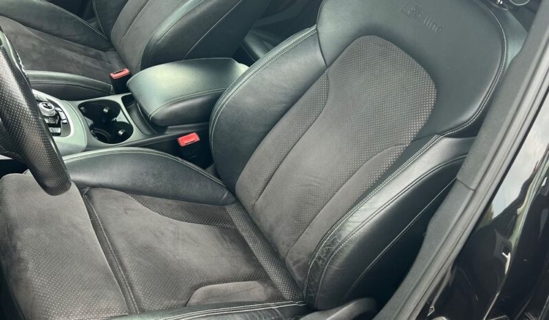 Audi   Q5    170 KM    Automatyczna    4×4 (stały)    Czarny full