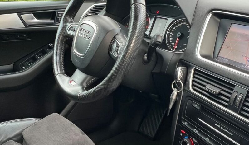 Audi   Q5    170 KM    Automatyczna    4×4 (stały)    Czarny full