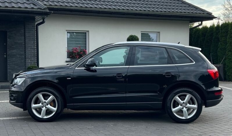 Audi   Q5    170 KM    Automatyczna    4×4 (stały)    Czarny full