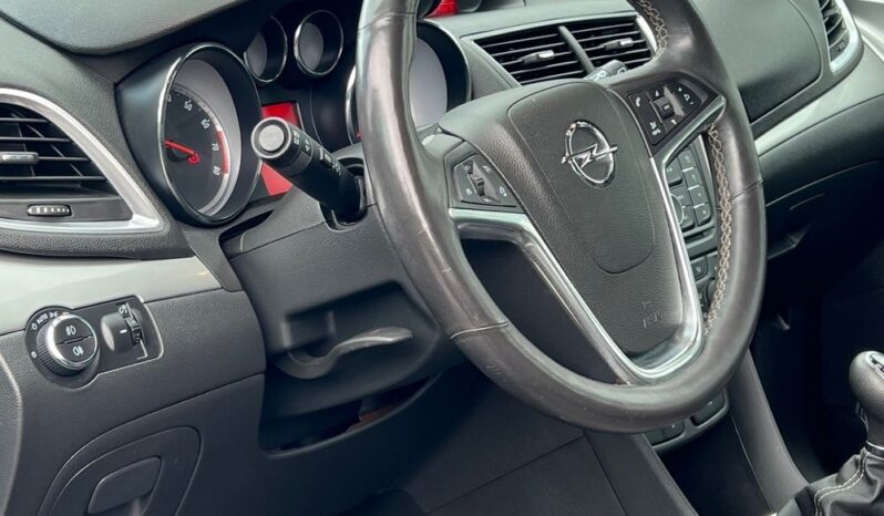 Opel   Mokka    140 KM    Manualna    FWD (przód)    Czarny full