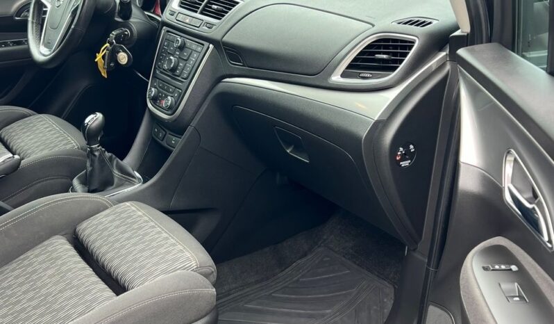 Opel   Mokka    140 KM    Manualna    FWD (przód)    Czarny full