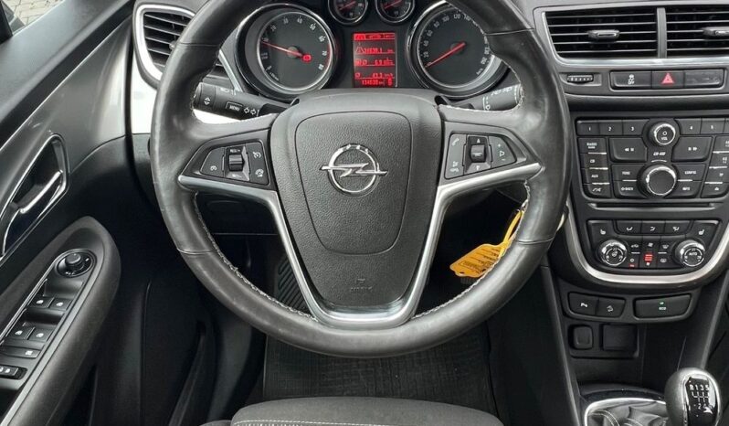 Opel   Mokka    140 KM    Manualna    FWD (przód)    Czarny full