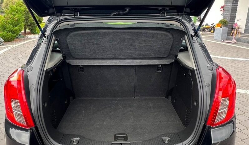 Opel   Mokka    140 KM    Manualna    FWD (przód)    Czarny full