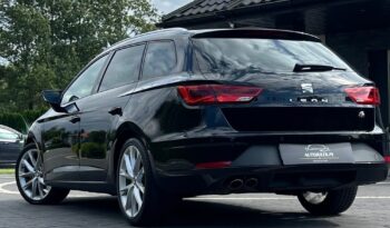 Seat   Leon    150 KM    Automatyczna    FWD (przód)    Czarny full