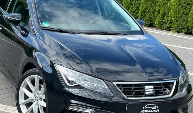 Seat   Leon    150 KM    Automatyczna    FWD (przód)    Czarny full