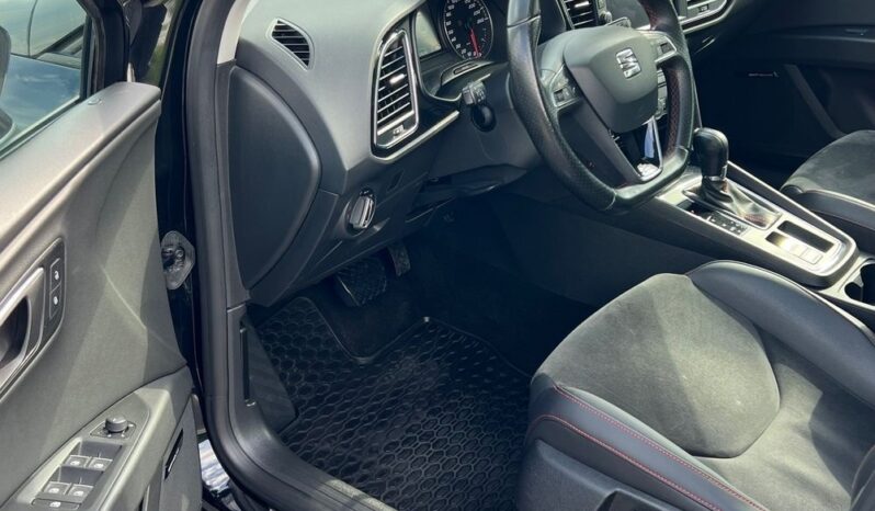 Seat   Leon    150 KM    Automatyczna    FWD (przód)    Czarny full