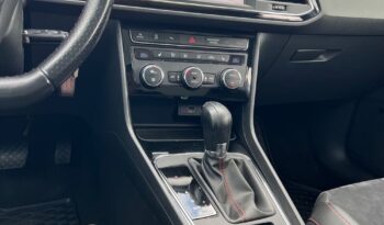Seat   Leon    150 KM    Automatyczna    FWD (przód)    Czarny full