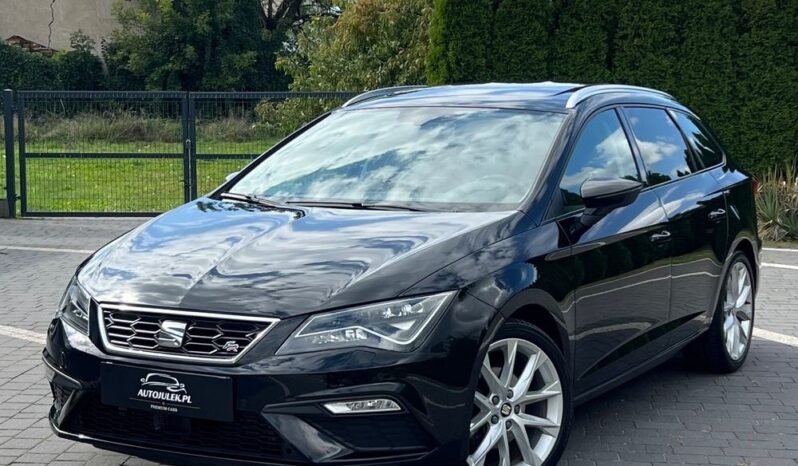 Seat   Leon    150 KM    Automatyczna    FWD (przód)    Czarny full