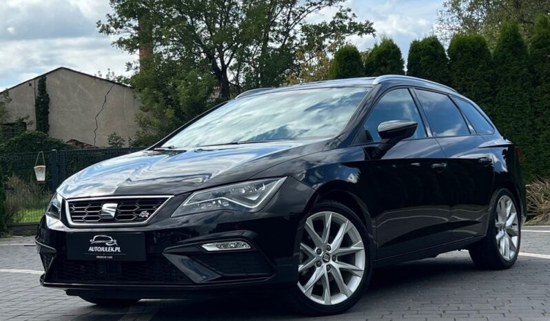 Seat   Leon    150 KM    Automatyczna    FWD (przód)    Czarny full
