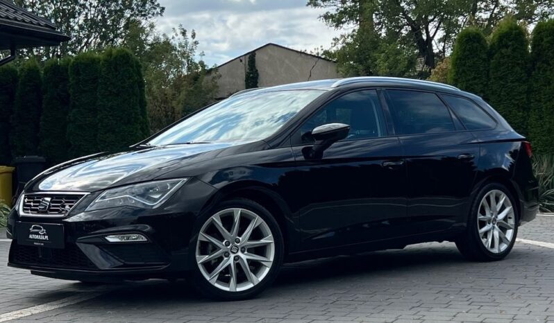 Seat   Leon    150 KM    Automatyczna    FWD (przód)    Czarny full