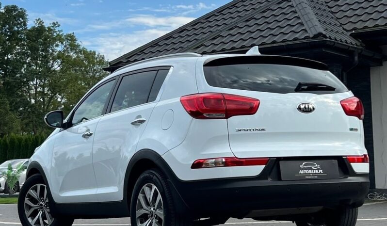 Kia   Sportage    115 KM    Manualna    FWD (przód)    Biały full