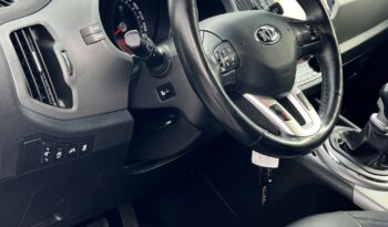Kia   Sportage    115 KM    Manualna    FWD (przód)    Biały full