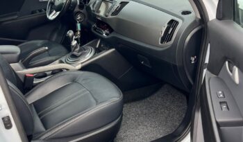 Kia   Sportage    115 KM    Manualna    FWD (przód)    Biały full