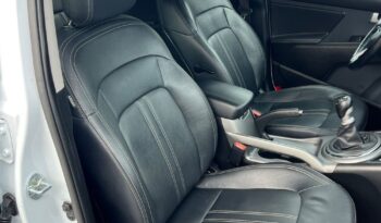 Kia   Sportage    115 KM    Manualna    FWD (przód)    Biały full