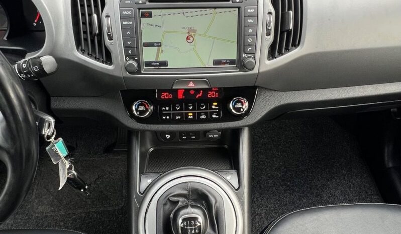 Kia   Sportage    115 KM    Manualna    FWD (przód)    Biały full