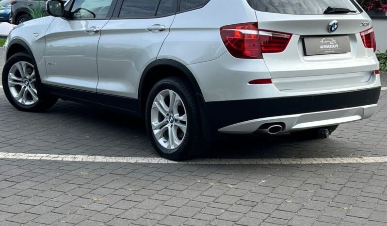 BMW   X3    184 KM    Automatyczna    4×4 (stały)    Srebrny full