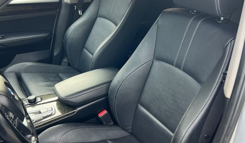 BMW   X3    184 KM    Automatyczna    4×4 (stały)    Srebrny full