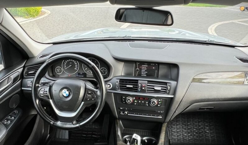 BMW   X3    184 KM    Automatyczna    4×4 (stały)    Srebrny full
