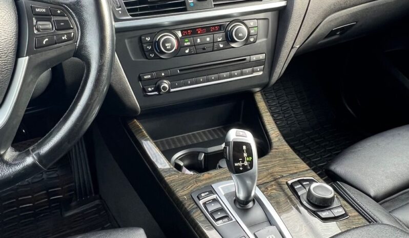 BMW   X3    184 KM    Automatyczna    4×4 (stały)    Srebrny full
