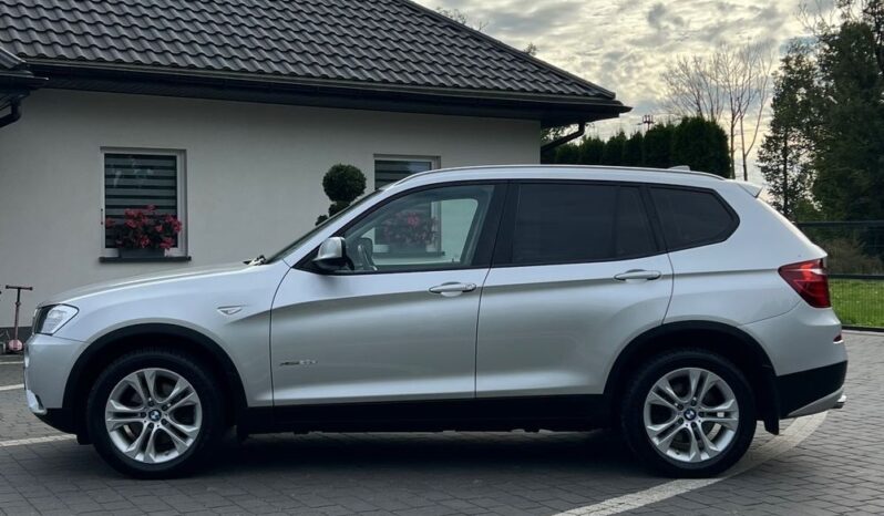 BMW   X3    184 KM    Automatyczna    4×4 (stały)    Srebrny full