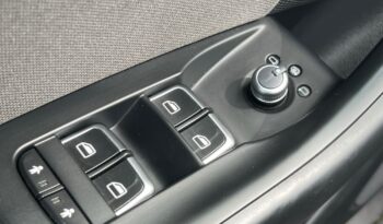 Audi   Q3    150 KM    Automatyczna    4×4 (stały)    Czarny full