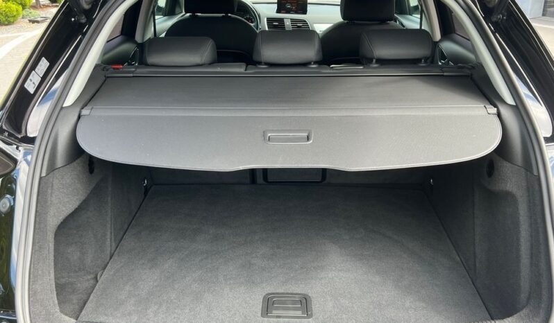 Audi   Q3    150 KM    Automatyczna    4×4 (stały)    Czarny full