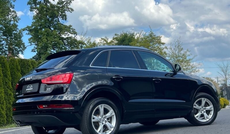 Audi   Q3    150 KM    Automatyczna    4×4 (stały)    Czarny full