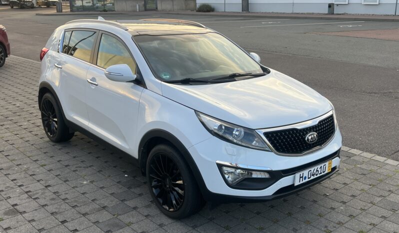 Kia Sportage | Fwd (Przód) | Manualna | 135 Km | Biały