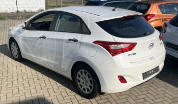 Hyundai i30 | FWD (przód) | Manualna | 99 KM | Biały full