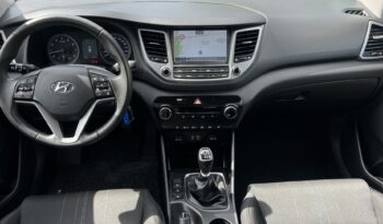 Hyundai Tucson | FWD (przód) | Manualna | 132 KM | Niebieski full