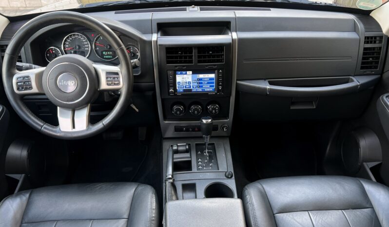 Jeep Cherokee | 4×4 (doł. ręcznie) | Automatyczna | 200 KM | Szary full